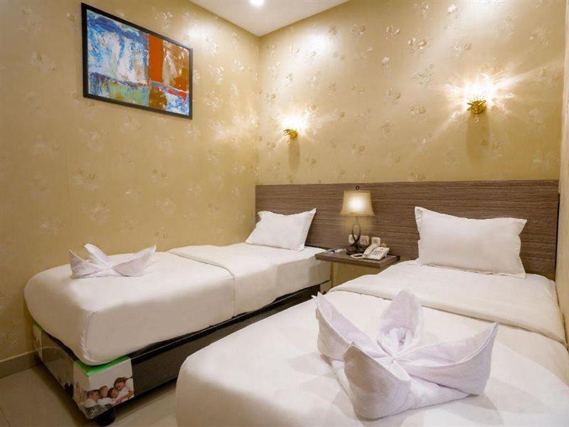 De'Tonga Hotel Медан Экстерьер фото