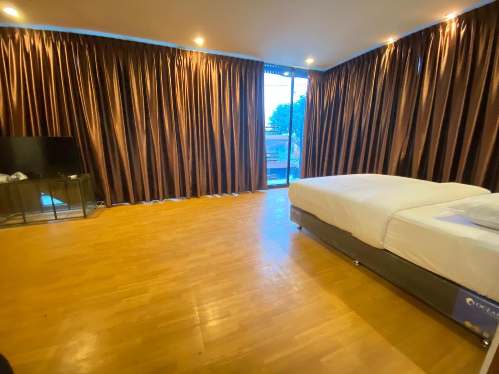 De'Tonga Hotel Медан Экстерьер фото