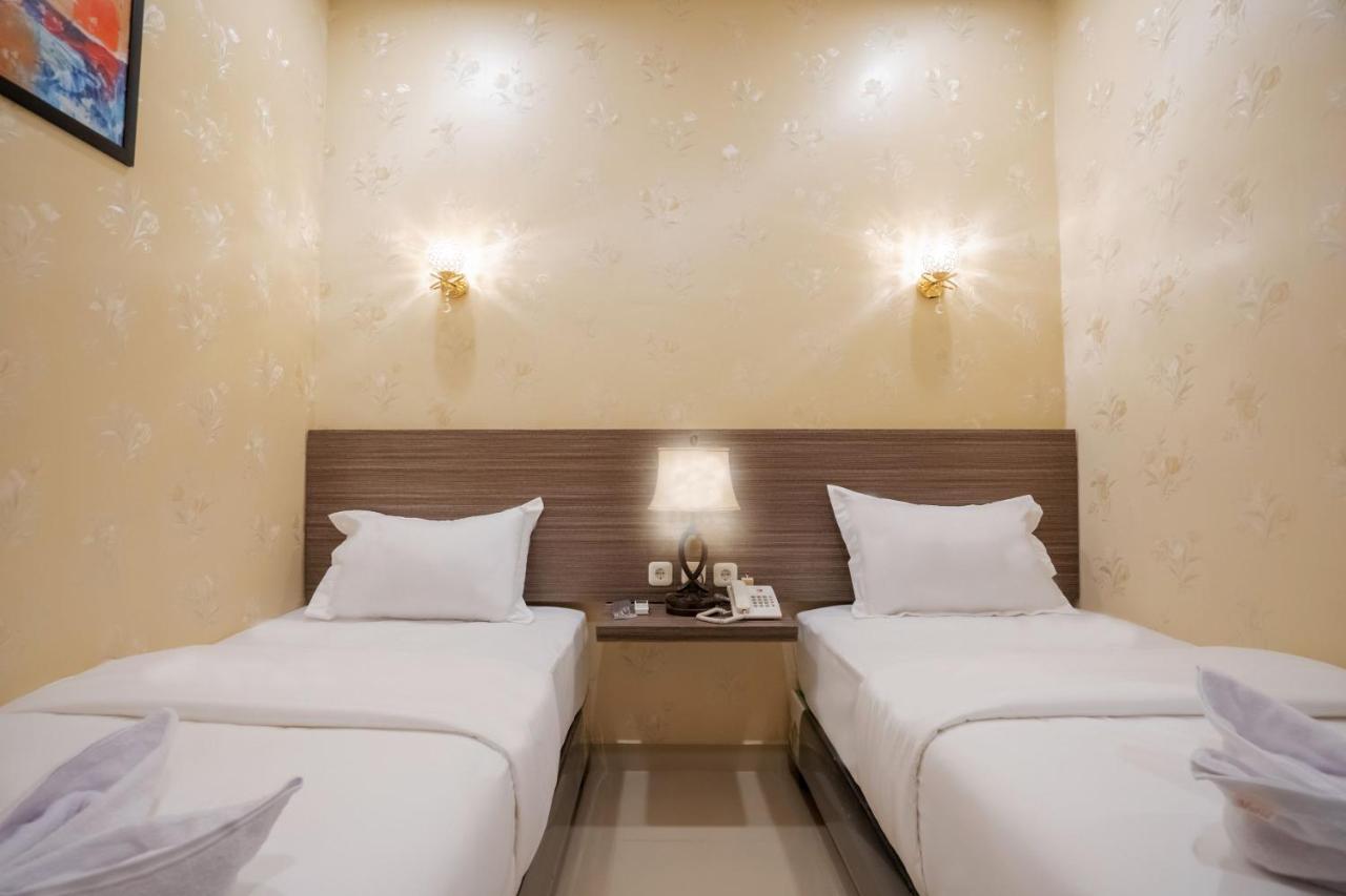 De'Tonga Hotel Медан Экстерьер фото